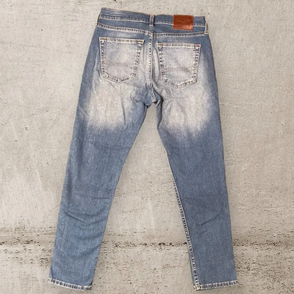 NWOT Hollister Taper Epic Flex Men's Denim Jeans 28 x 30 (#10)